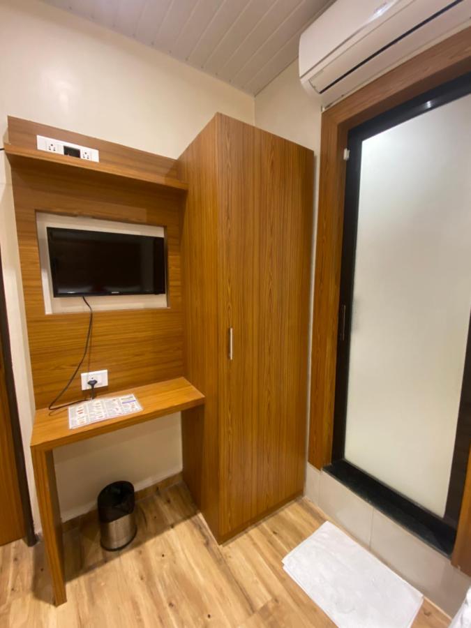 מומביי Hotel Bkc Inn - Near Trade Center, Visa Consulate מראה חיצוני תמונה