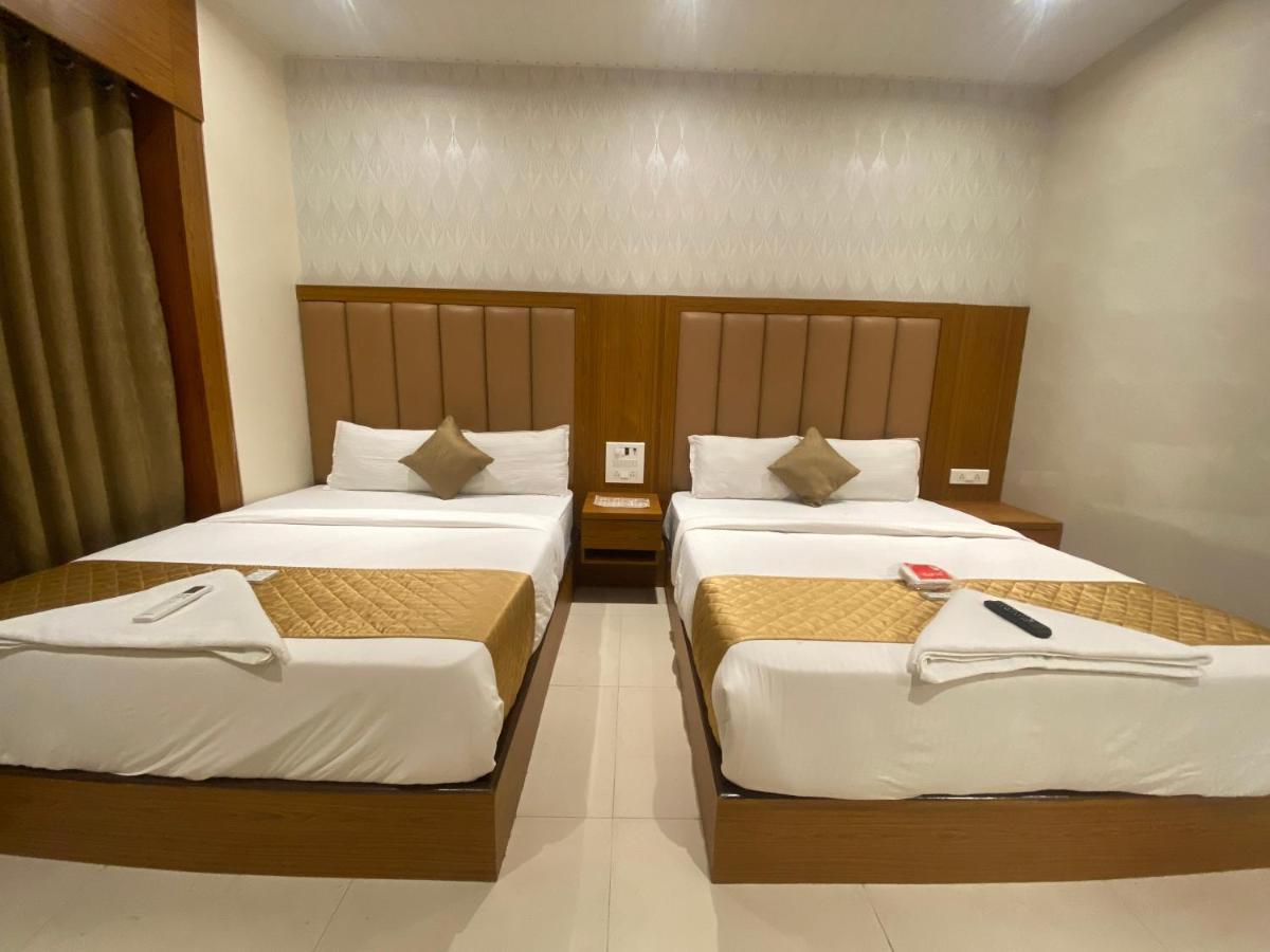 מומביי Hotel Bkc Inn - Near Trade Center, Visa Consulate מראה חיצוני תמונה